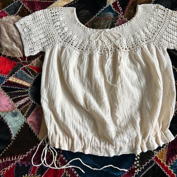 Vintage 60s/70s Gauzy Cotton Crochet Folk Peasant Drawstring Corset Cover Top - Picture 2 of 8